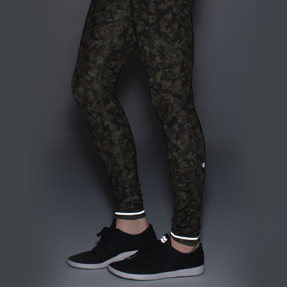 Lululemon Speed Tight III Full-On Luxtreme Mystic Jungle Camo Size 6